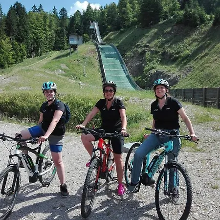 Classee 3* De France Avec Spanage Exterieure