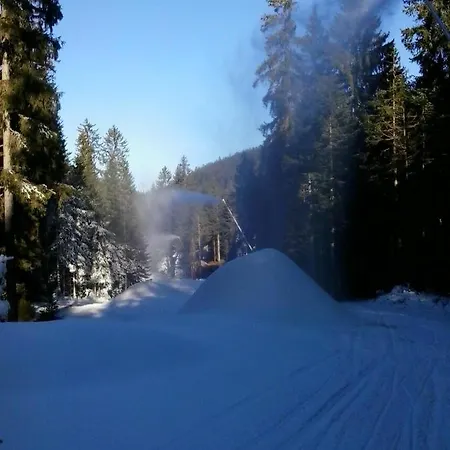 Classee 3* De France Avec Spanage Exterieure They-sous-Montfort